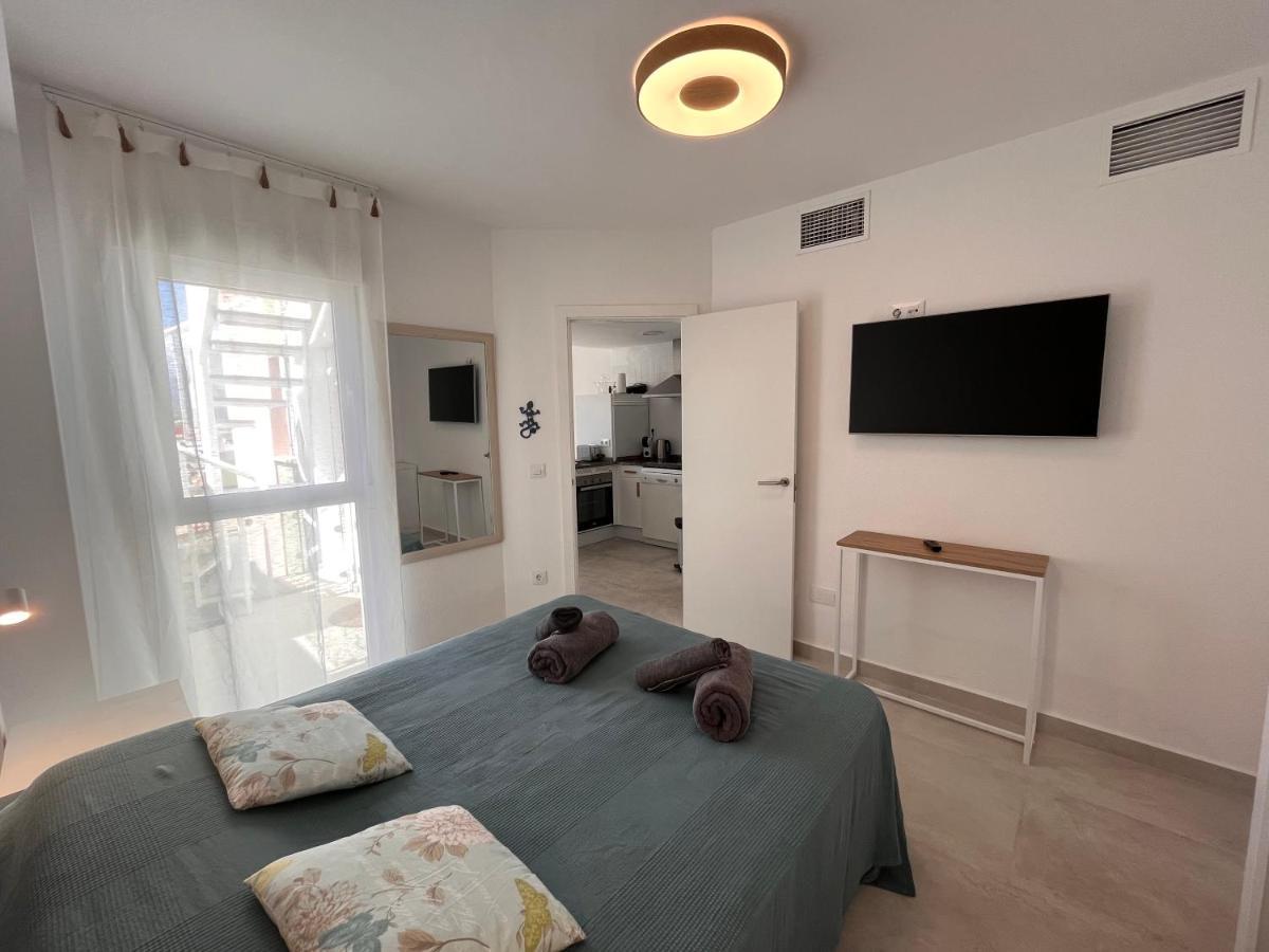 Atico Helena Con Solarium Y Jacuzzi Privado En Laguna Beach Vera Eksteriør billede
